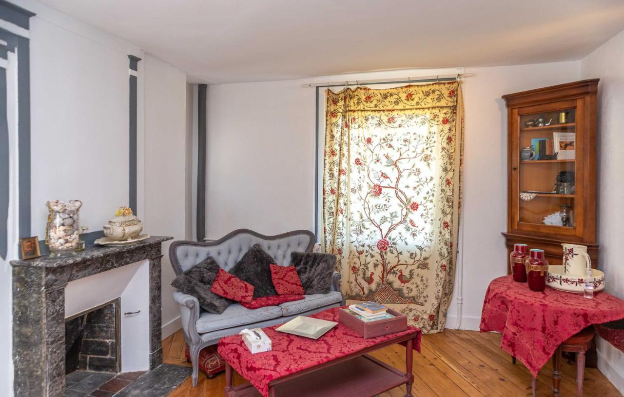 Chambre D'Hotes Les Jardins De Marie, Sci Charles III Bernay  Exteriör bild