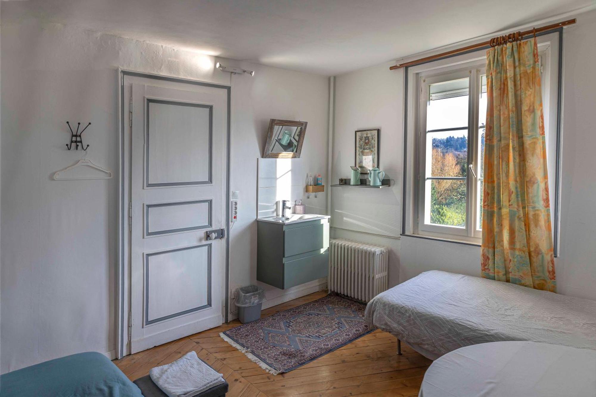 Chambre D'Hotes Les Jardins De Marie, Sci Charles III Bernay  Exteriör bild